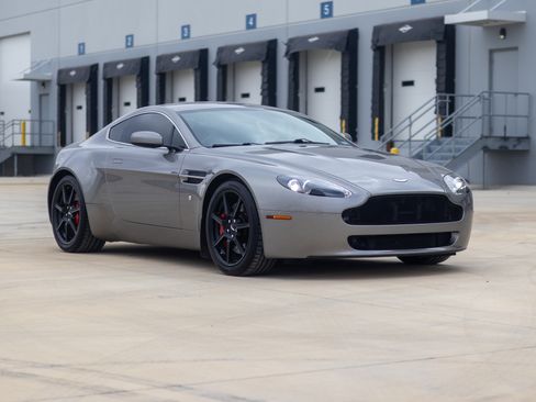 Used 2008 Aston Martin V8 Vantage image 1