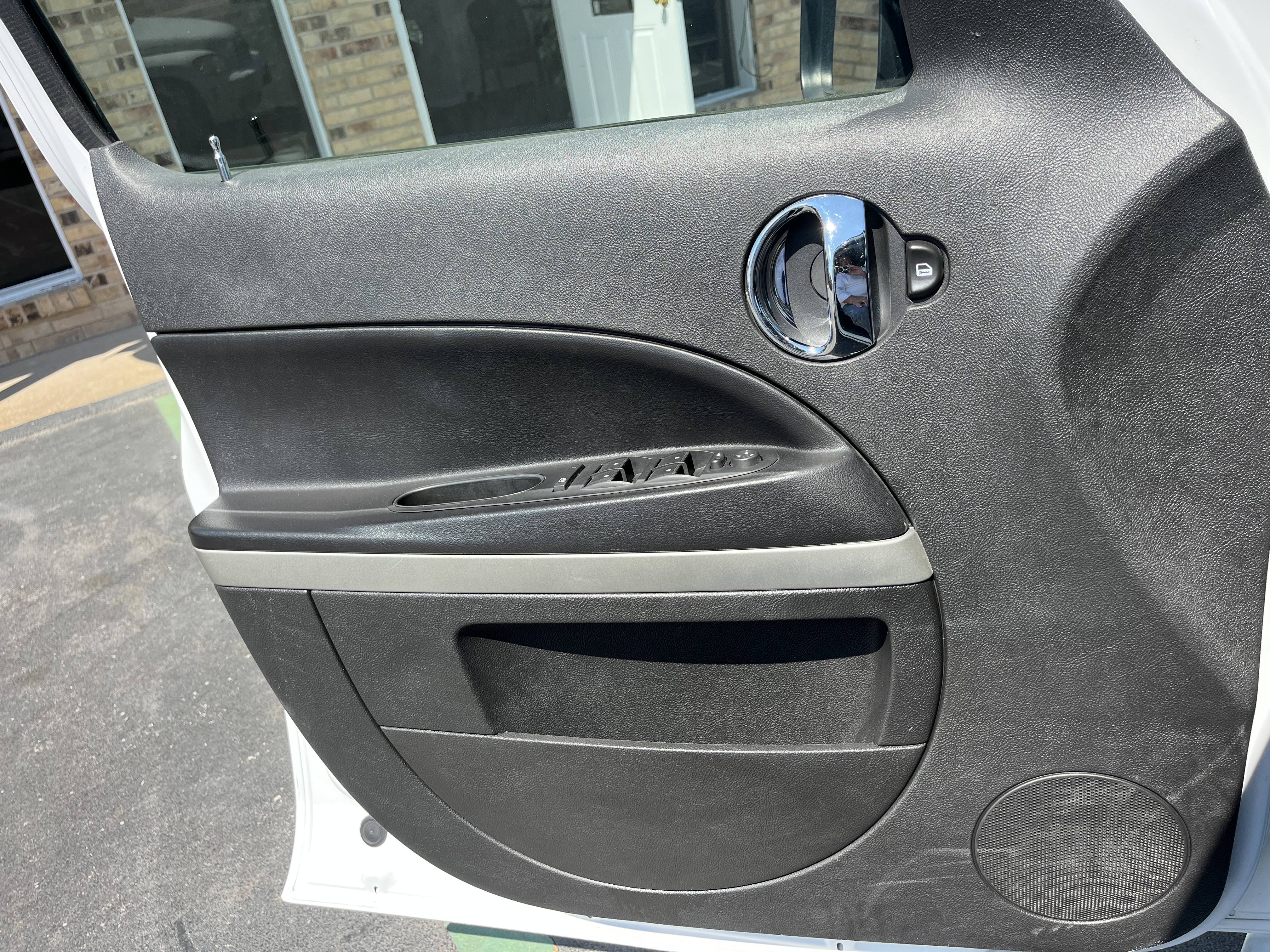 Used 2010 Chevrolet HHR LS FWD image 10