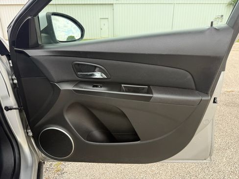 Used 2011 Chevrolet Cruze Eco FWD image 60