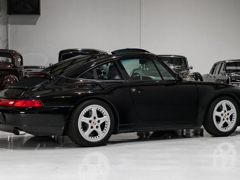 Used 1997 Porsche 911 Targa image 5