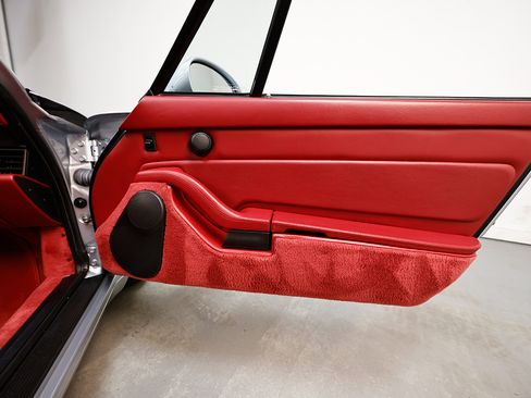 Used 1995 Porsche 911 Carrera image 15