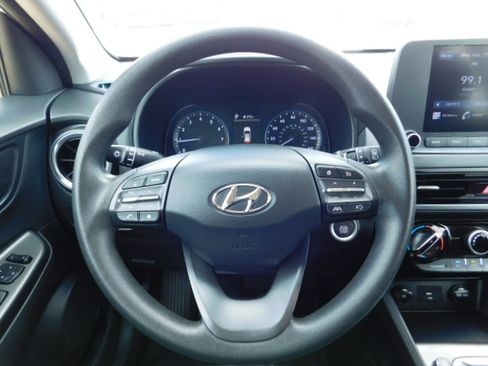 Used 2022 Hyundai Kona SEL image 14