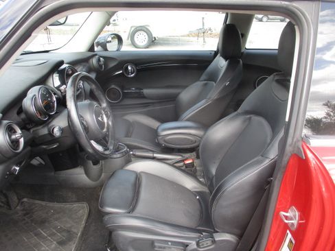 Used 2015 MINI Cooper S image 13