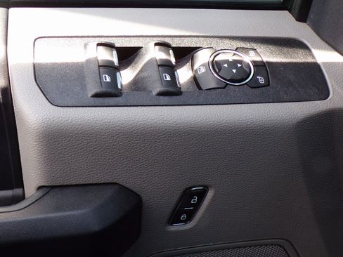 Used 2022 Ford F250 XL image 11