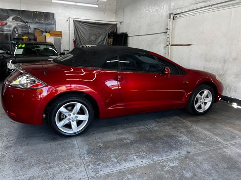 Used 2007 Mitsubishi Eclipse GT image 3