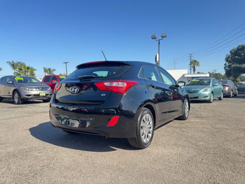 Used 2016 Hyundai Elantra GT image 6