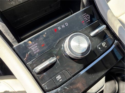 Used 2022 Jeep Grand Cherokee Overland image 40