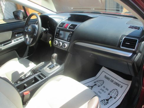 Used 2016 Subaru Crosstrek 2.0i Premium image 4