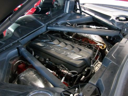 Used 2025 Chevrolet Corvette Stingray 2LT image 15