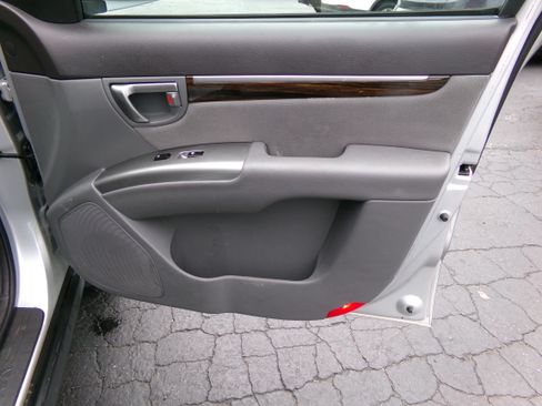 Used 2011 Hyundai Santa Fe SE AWD/4WD image 13