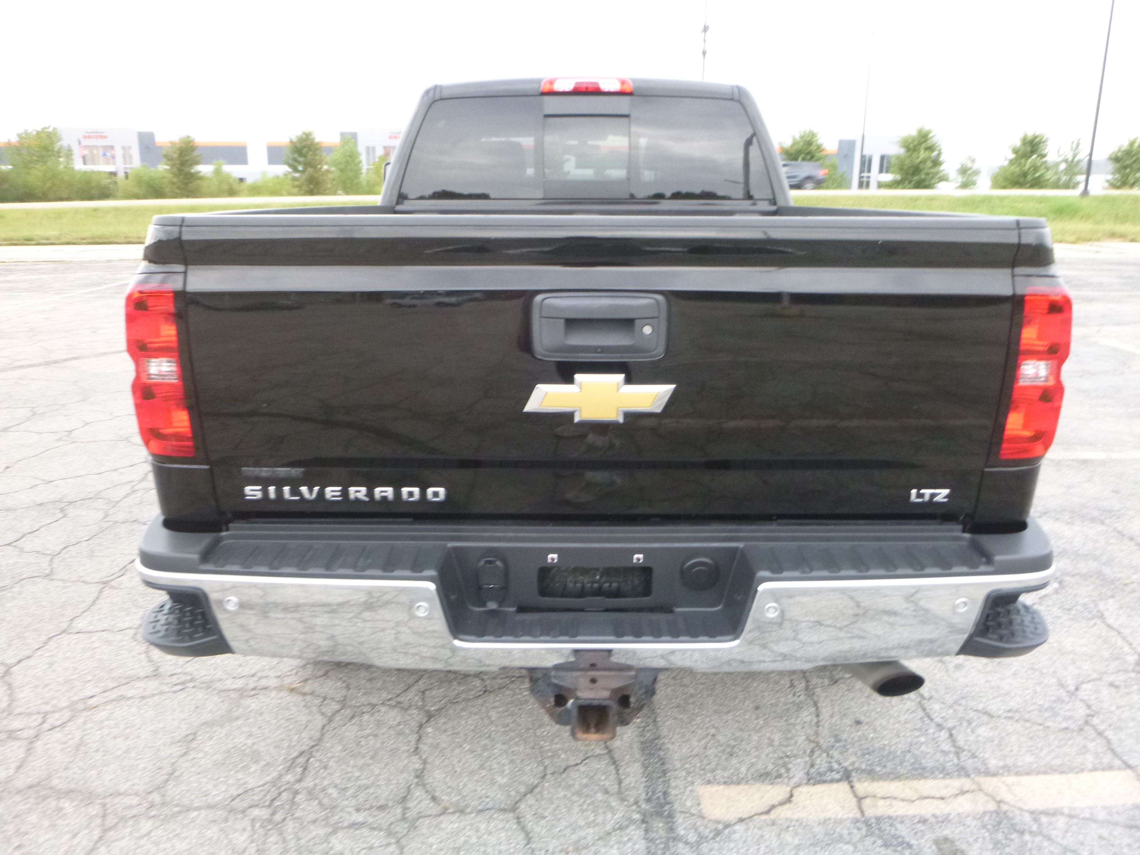 Used 2016 Chevrolet Silverado 2500 4x4 Crew Cab LTZ image 9