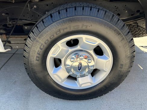 Used 2012 Ford F250 2WD SuperCab Super Duty image 16