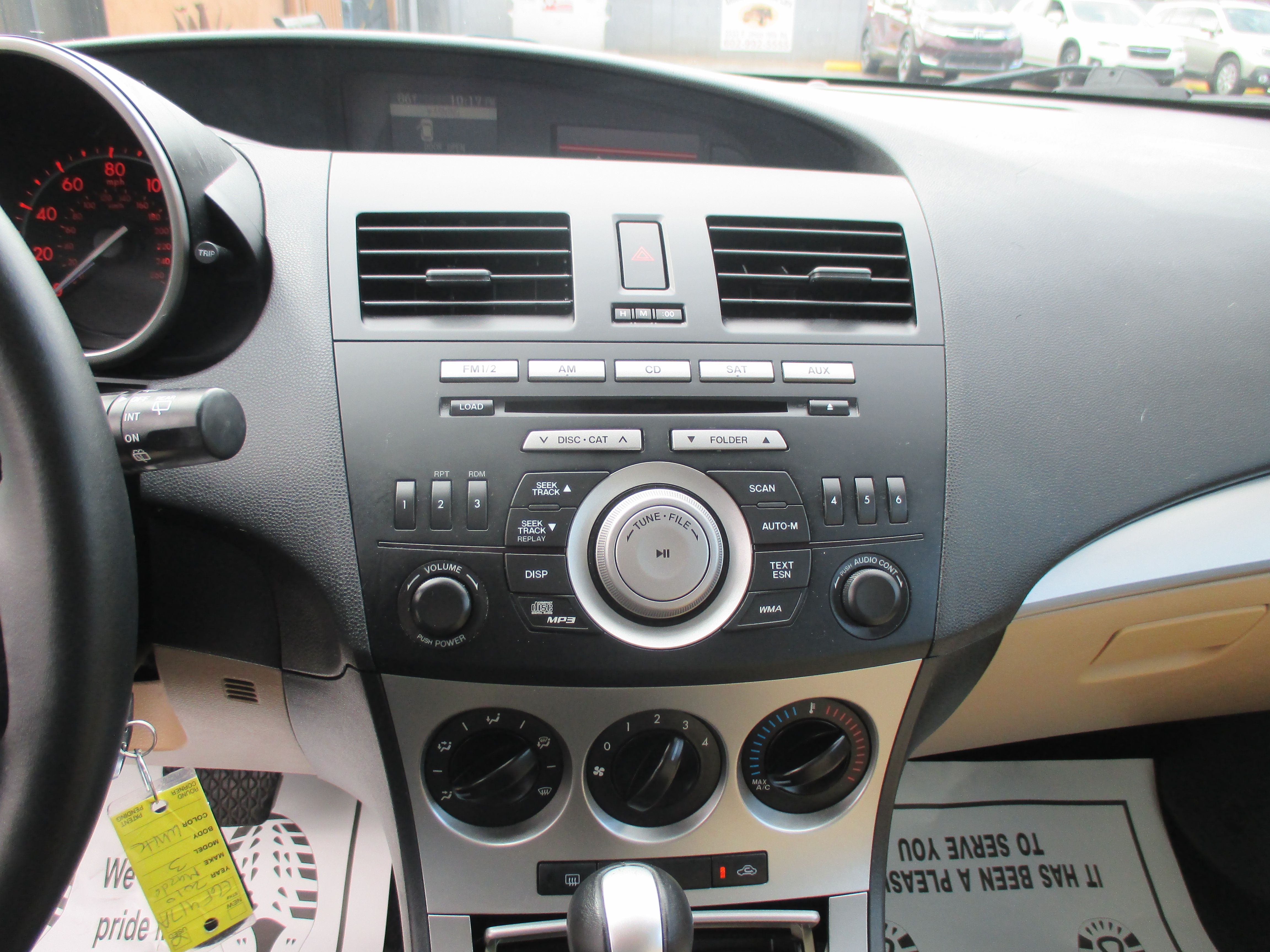 Used 2010 MAZDA MAZDA3 s Hatchback FWD image 5