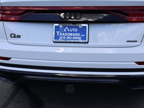 Used 2023 Audi Q8 Premium Plus image 14