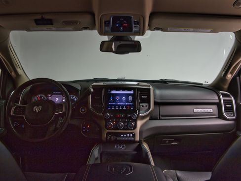 Used 2020 RAM 2500 4x4 Crew Cab Laramie image 50