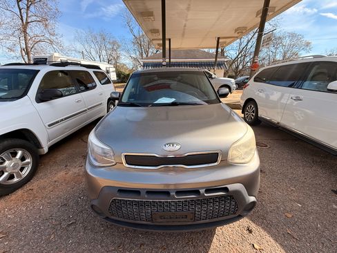 Used 2014 Kia Soul image 9