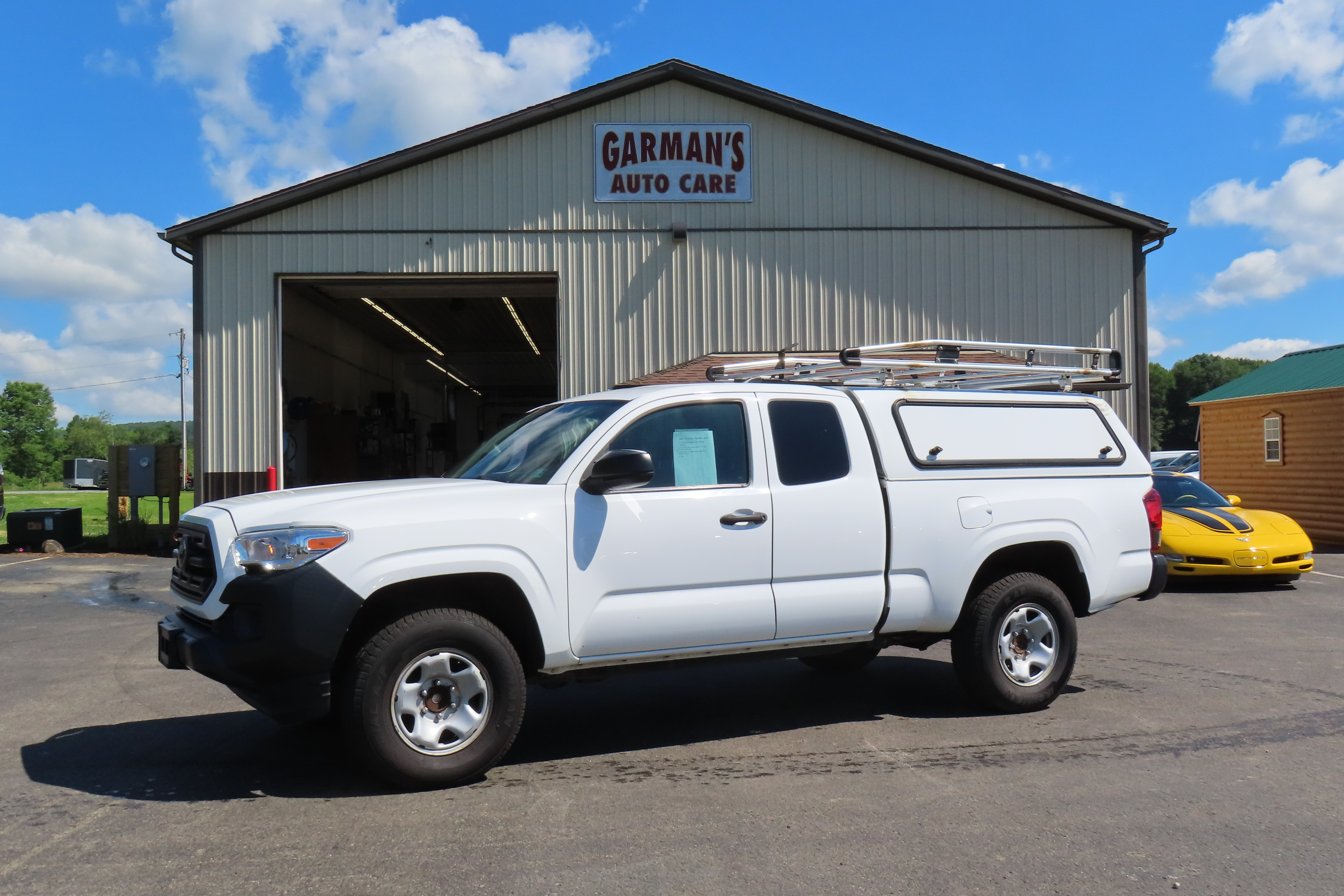 Used 2019 Toyota Tacoma 2WD Access Cab image 1