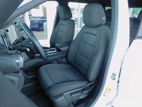 Used 2026 Chevrolet Equinox FWD LT w/ 1LT image 16