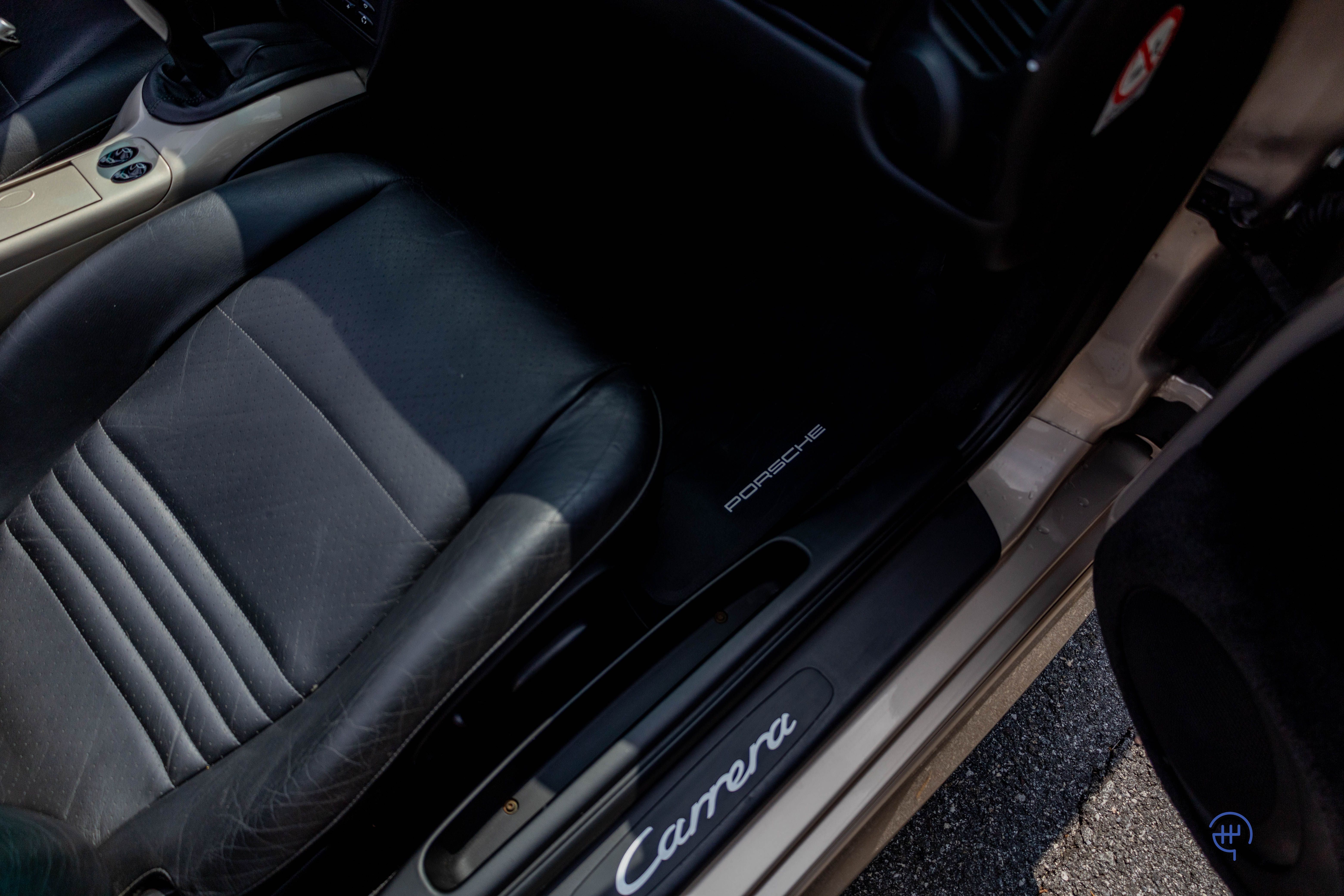 Used 2000 Porsche 911 Carrera Cabriolet RWD image 61