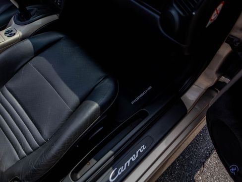 Used 2000 Porsche 911 Carrera Cabriolet RWD image 61