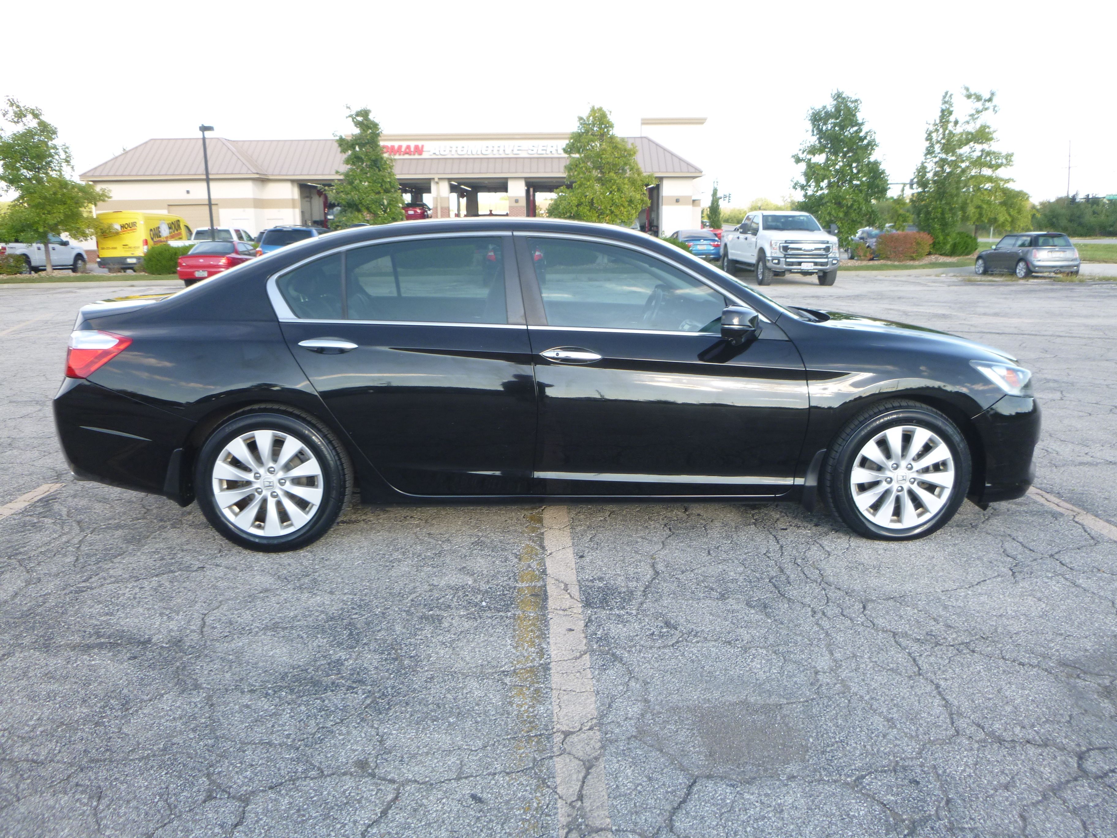Used 2014 Honda Accord EX-L Sedan image 5
