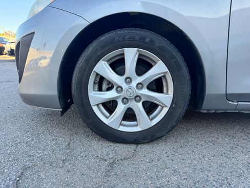 Used 2010 MAZDA MAZDA3 i Touring image 12