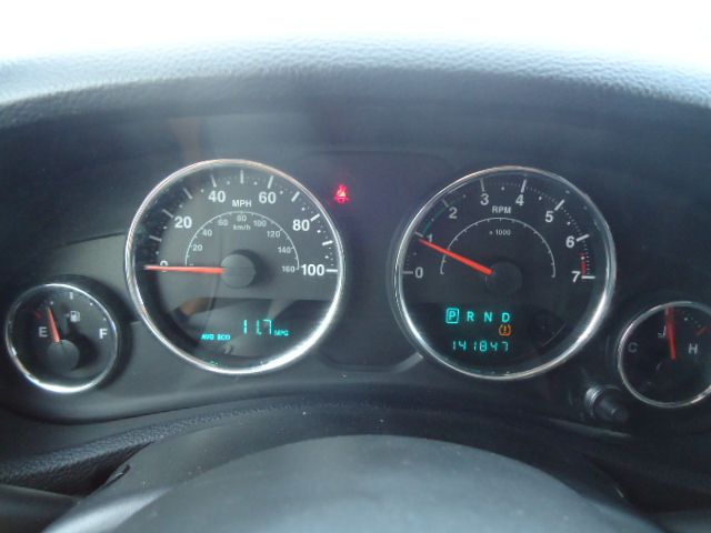 Used 2012 Jeep Wrangler 4WD Rubicon image 14