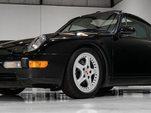 Used 1997 Porsche 911 Targa image 25