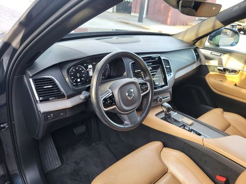 Used 2020 Volvo XC90 AWD T6 Inscription image 8