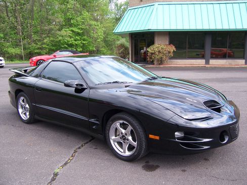 Used 2001 Pontiac Firebird Trans AM w/ WS6 Package RWD image 2