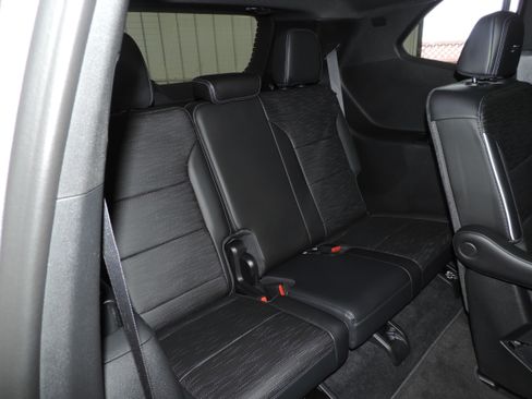 Used 2026 Buick Enclave AWD Sport Touring image 30
