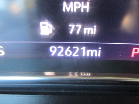 Used 2021 GMC Yukon AT4 Ultimate image 3