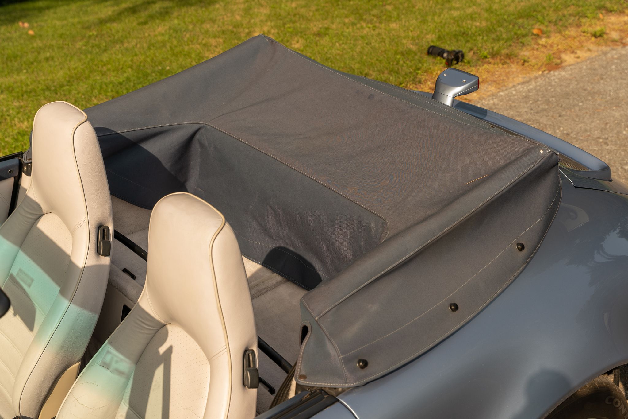 Used 1992 Porsche 911 Cabriolet image 35