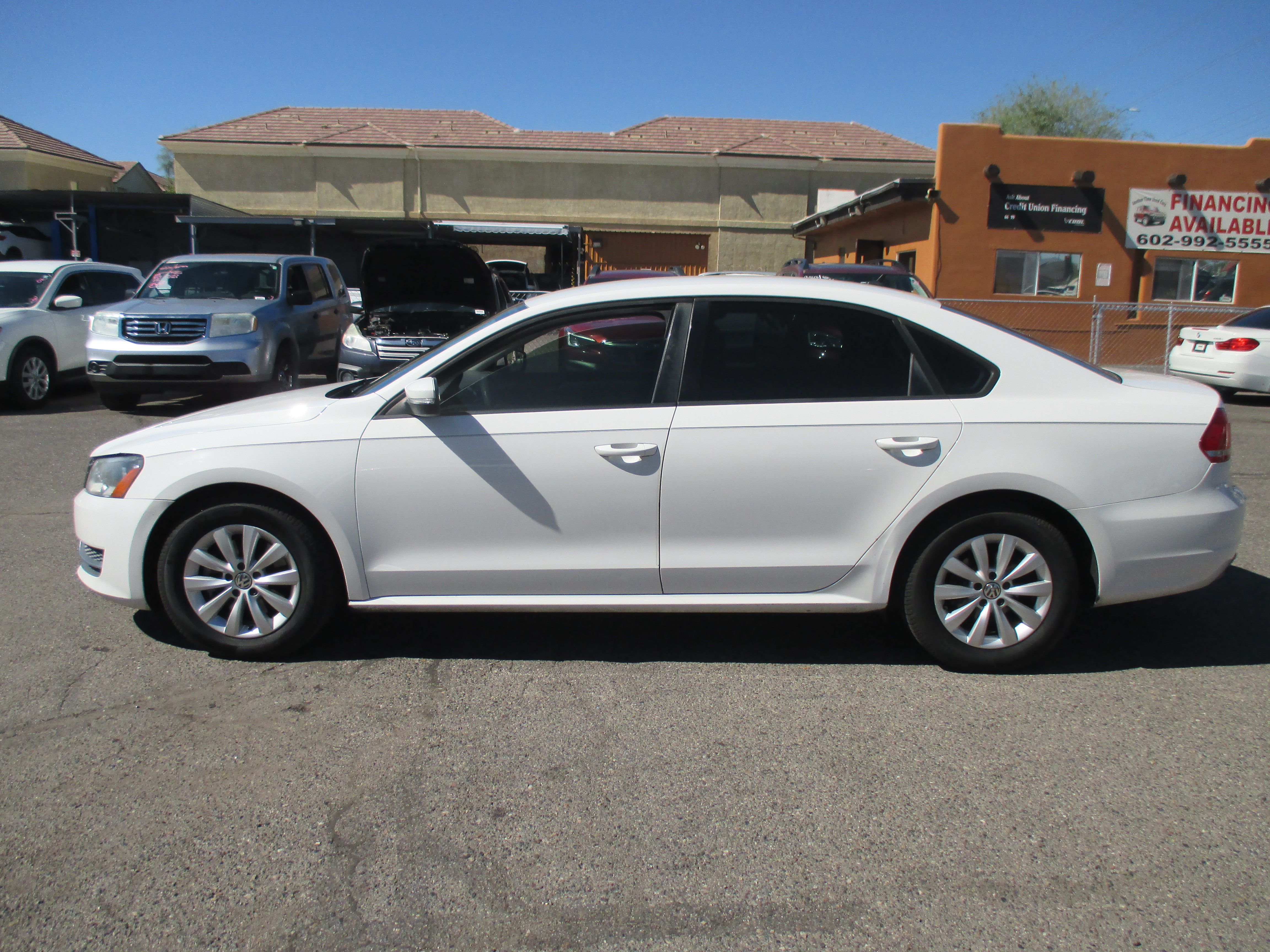 Used 2013 Volkswagen Passat 2.0T SEL Premium FWD image 1