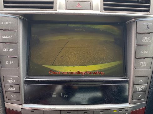 Used 2010 Lexus LS 460 Luxury image 5