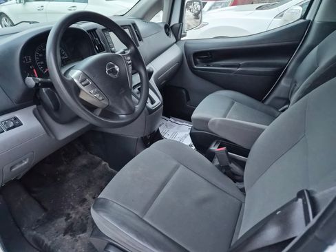 Used 2020 Nissan NV200 SV image 5