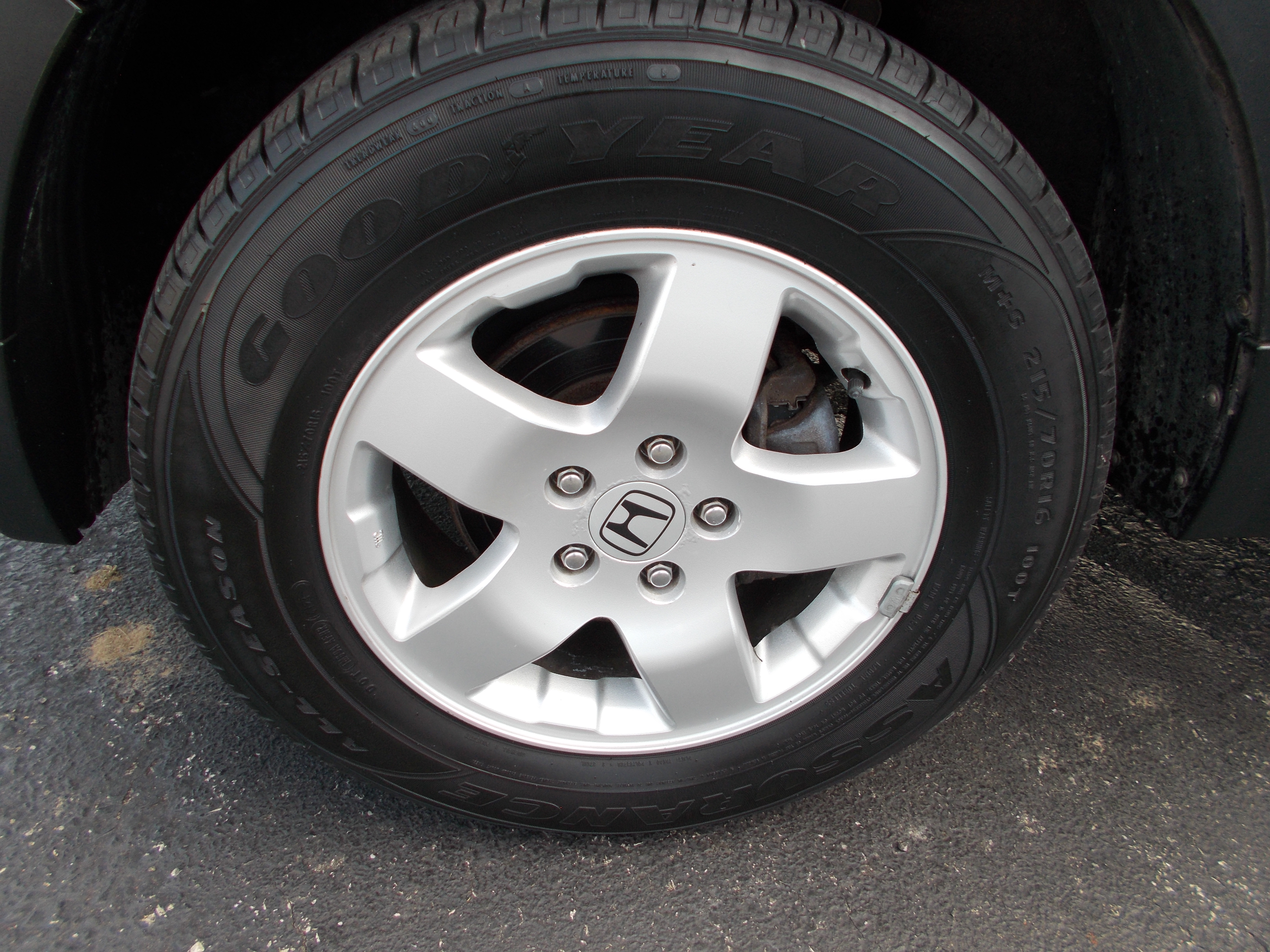Used 2005 Honda Element 4WD EX image 16
