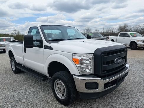 Used 2015 Ford F250 4x4 Regular Cab Super Duty image 3