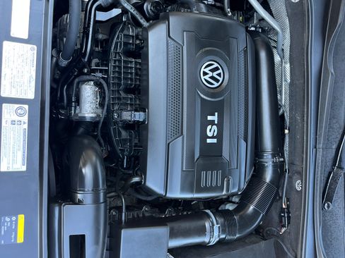Used 2017 Volkswagen Passat 1.8T S image 21