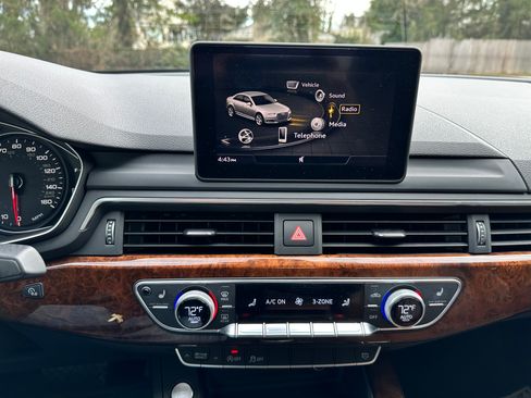 Used 2019 Audi A4 2.0T Premium image 17