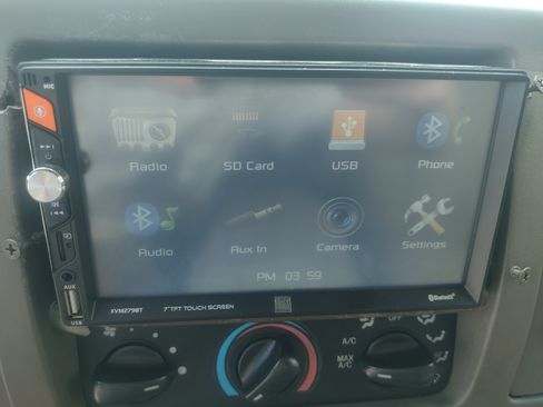 Used 2001 Ford Excursion XLT image 14