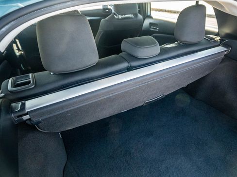 Used 2020 Toyota Prius image 18