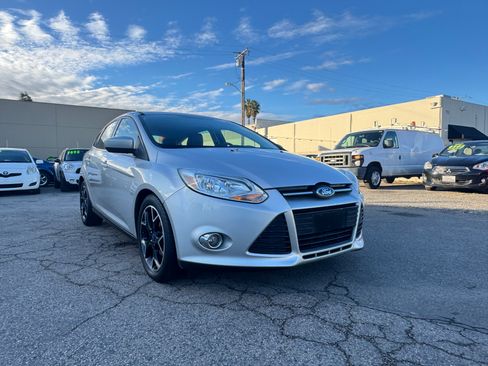 Used 2012 Ford Focus SE image 11
