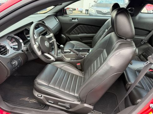 Used 2010 Ford Mustang GT Premium Coupe 2D RWD image 4