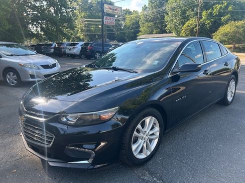 Used 2016 Chevrolet Malibu LT FWD image 1