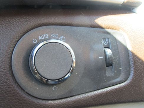 Used 2012 Cadillac SRX Luxury image 63