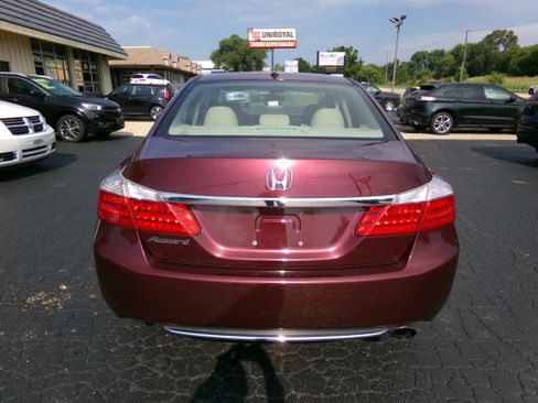Used 2013 Honda Accord EX-L Sedan image 4