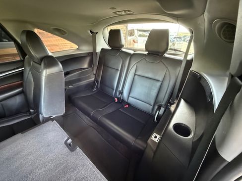 Used 2016 Acura MDX SH-AWD w/ Tech & Entertainment image 18