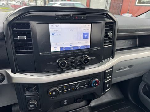 Used 2022 Ford F150 XL image 11