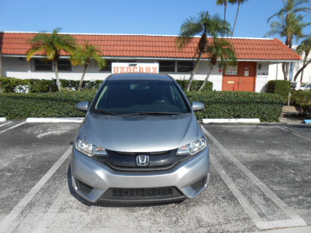 Used 2017 Honda Fit LX image 9